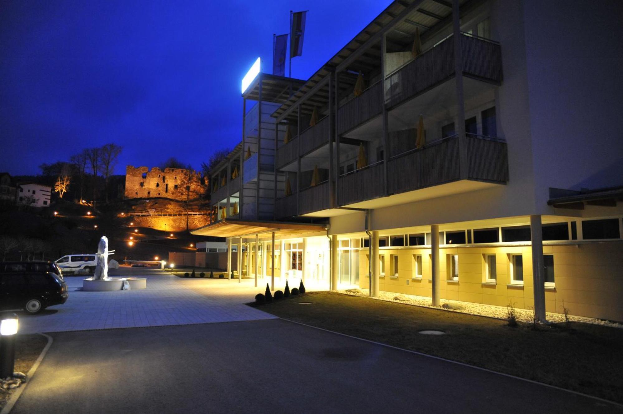 Gesundheitsresort Bad St. Leonhard 바트상크레온하드임라반탈 외부 사진