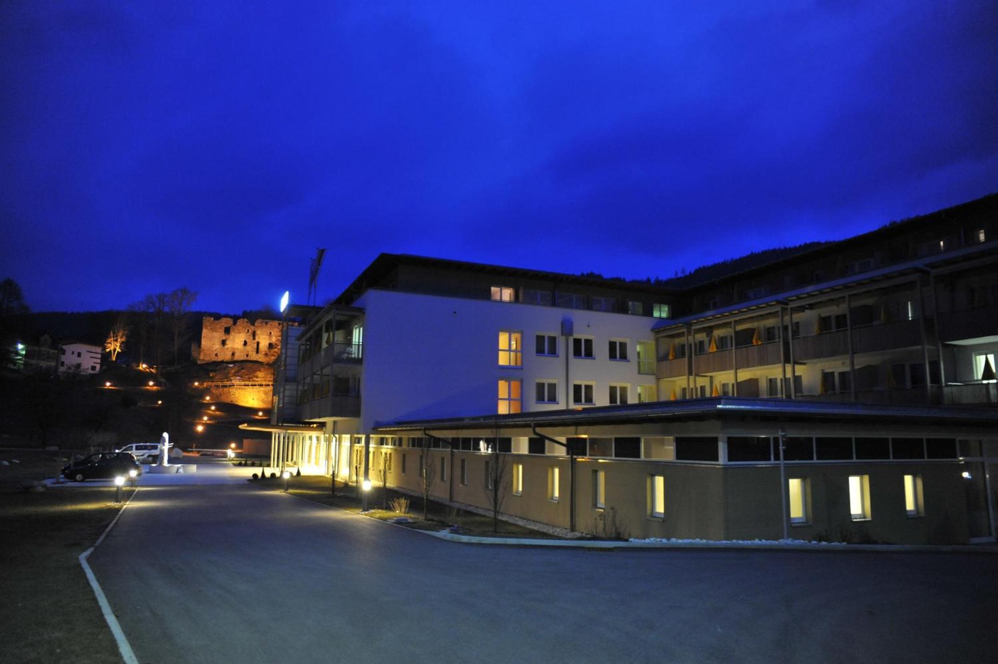 Gesundheitsresort Bad St. Leonhard 바트상크레온하드임라반탈 외부 사진